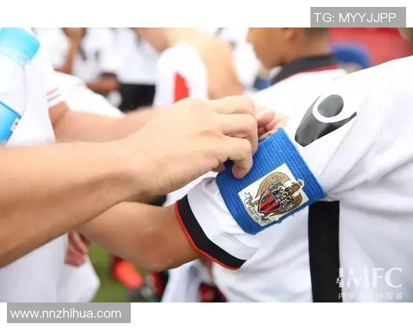 足球明星乘坐私人飞机的简笔画创作与技巧分享